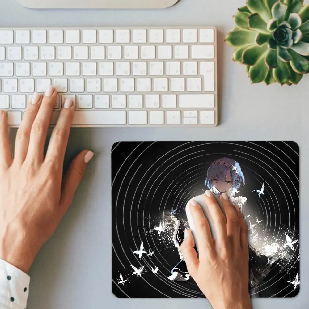 New Kawaii Girl R-Re Zero Rem Table Pad Gaming Small Mouse Mats Cute Rubber Keyboard Mats 18x22cm Anti-slip Best Choice Mice Pad