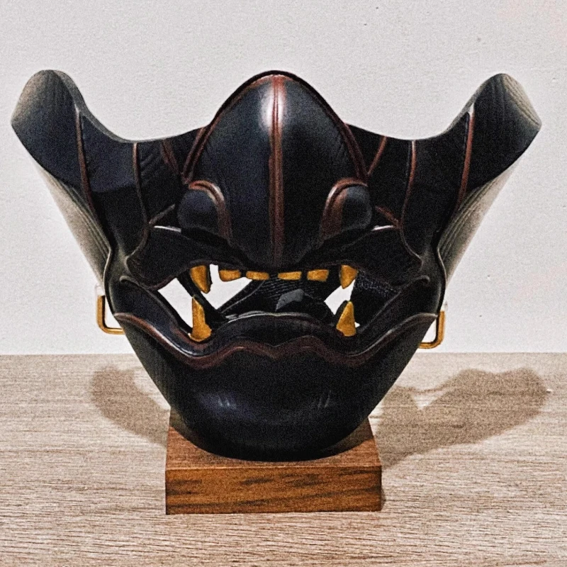 การ์ตูนแสดงฮาโลวีนคอสเพลย์ Props สีดําครึ่งหน้า Latex หน้ากากปาร์ตี้เต้นรําบทบาทเล่น Props คอสเพลย์อุปกรณ์เสริม