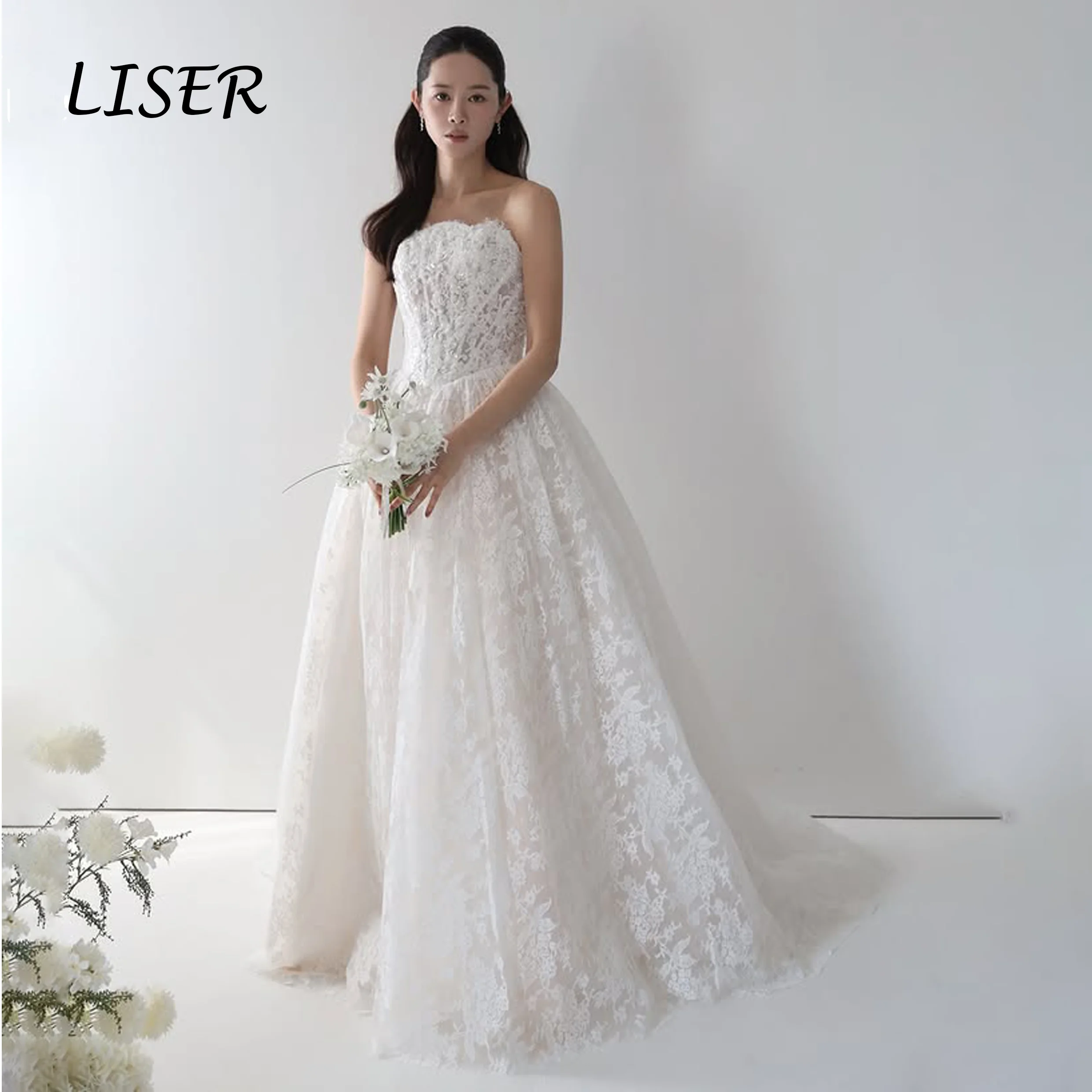 Liser Magnificent Lace Wedding Dress Strapless Sleeveless A-line Sweep Train Korea Wedding Dress Photo Shoot 웨딩드레스2026Customized