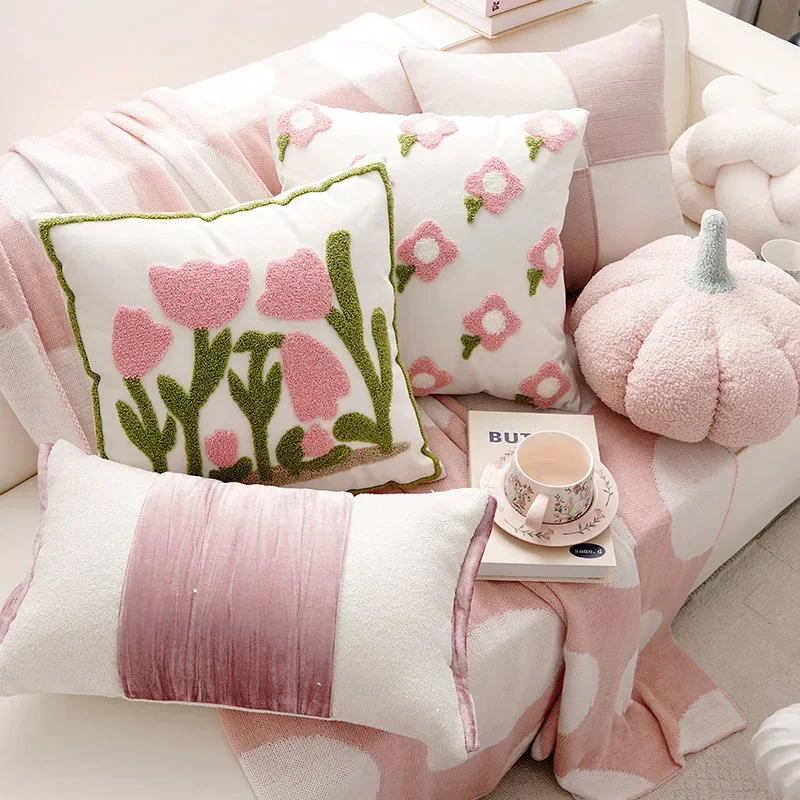 Cute Pink Floral Throw Pillow With Insert French Cream Style Decorative Cushion for Sofa Bed Living Room