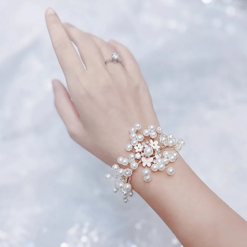 

1 шт., высококачественный свадебный жемчужный наручный цветок, нежный узел, свадебный будуарный венок для подружки невесты, ювелирные изделия для женщин