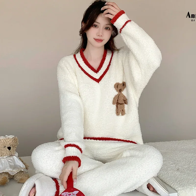 Winter Y2K New Arrival Pajamas Soft Thermal  Thickened Warm Soft Elegant V-Neck Fashion Bear Outer Wear Home Clothes Women