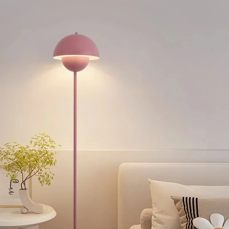 Nordic modern mushroom floor lamp living room sofa decoration retro style Light luxury bedroom bedside LED flower bud floor lamp