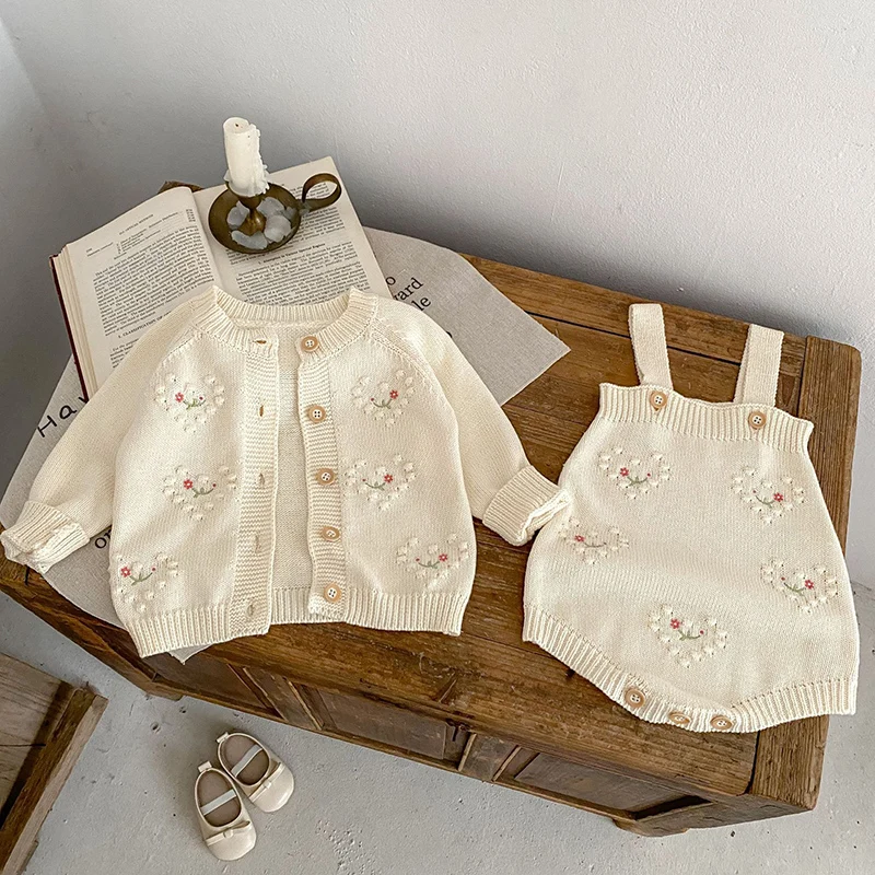 2024 Nieuwe Herfst Pasgeboren Baby Meisje Kleding Set Lange Mouwen Borduurwerk Vest + Jumpsuit Peuter Baby Meisje Breien Kleding Pak