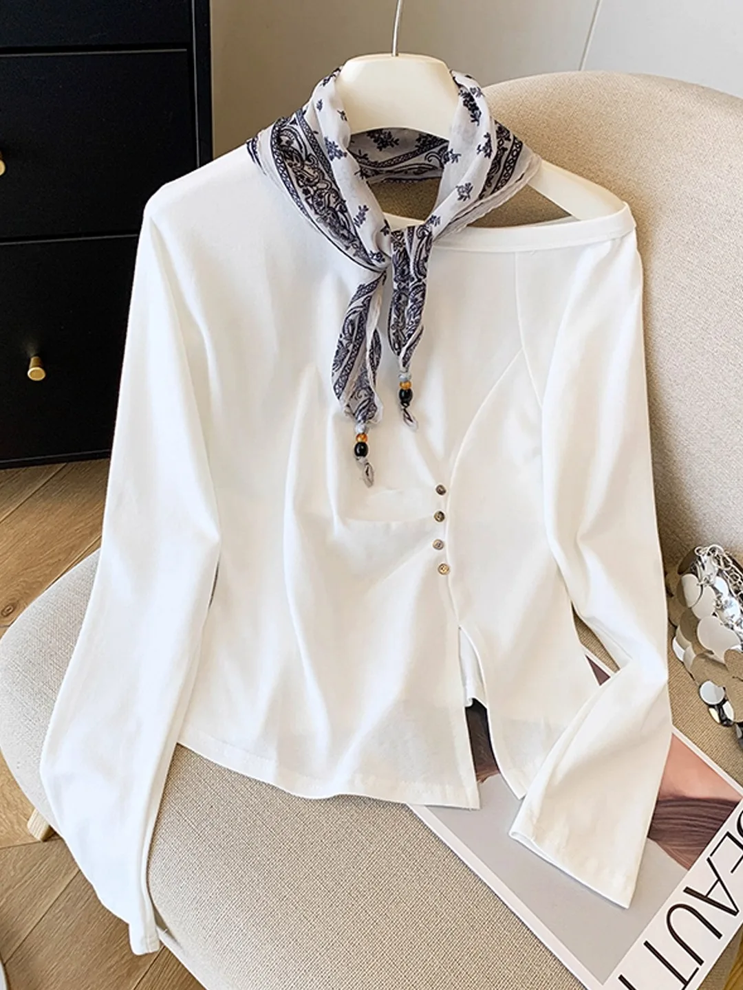 

French Sle Long Sve T-irt Women's Autumn New Design Sensation Pleated Waist in Slimming Top Trendy Irregular oulder