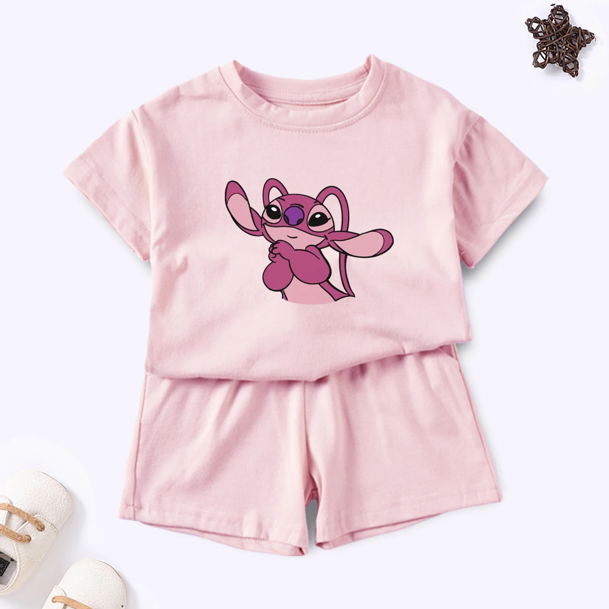 Toddler Summer Suit Angel Cute Printed Summer Casual Short Sleeve Shorts 2-piece Set Solid Color Daily Wear and Party Wear