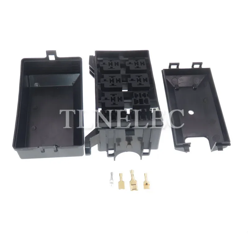 12-Slot Relay Box 6 Relays 6 ATC/ATO Standard Fuses Holder Block With Pins Universal Auto Car Insurance