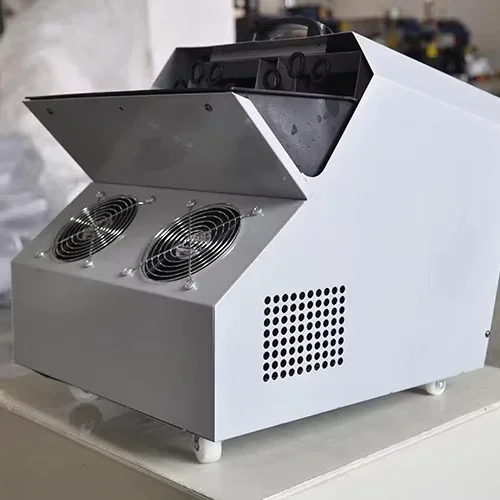 

Top Quality Stage Performance New Automatic Bubble Blowing Machine Professional Bubble Making Machine 300W Party Bubble Blower M
