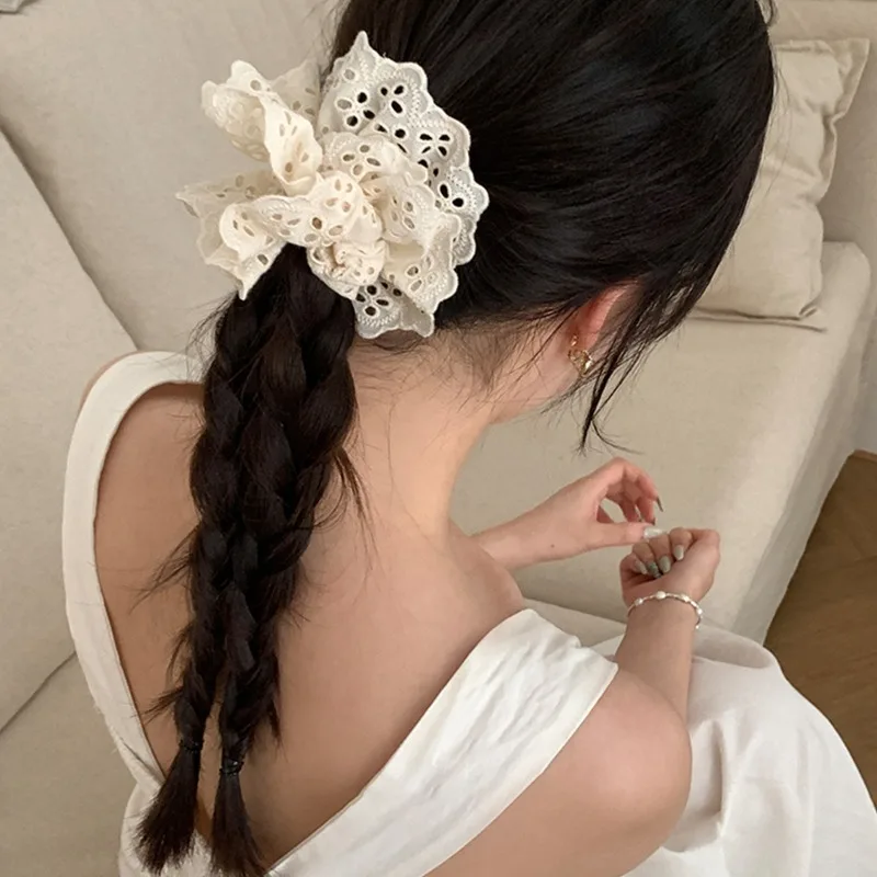 White Lace Hair Ties for Women Scrunchies Girls White Lace Design Premium Fabric Ponytail Holder Hair Accessories