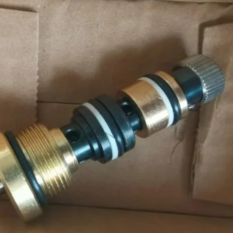 Valve Body Kit with Valve Core - High Quality Hydraulic Control Replacement Parts for Manual Forklift Cylinder
