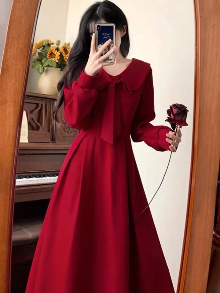 Vestido de Novia Rojo Estilo Hepburn, Talla Grande, Falda Línea A, Vestido Largo para Ceremonia de Comunión, Otoño Invierno, Nueva Llegada, Elegante