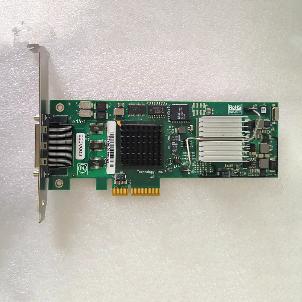 Para tarjeta de expansión ATTO SCSI UL5D