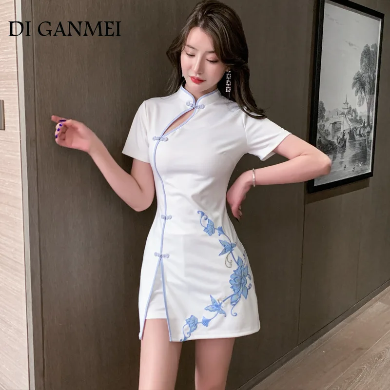 Summer Esthetic Uniform Hotel Waitress Overalls Sauna Feet Spa Work Clothes for Beauty Salon Beautician Women Short Skirt Suit