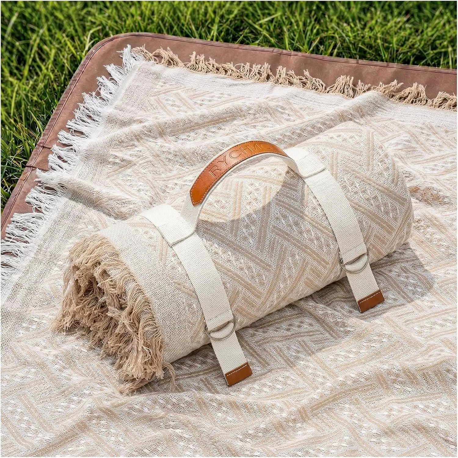 

Oversized Sand Free Beach Blanket for 6-8 Adults with Waterproof Oxford Base