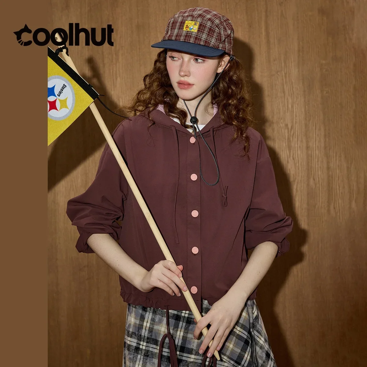 

COOLHUT 2025 летняя женская уличная куртка с капюшоном и половиной рукава, легкая свободная посадка на шнурке, повседневная минималистичная модная куртка