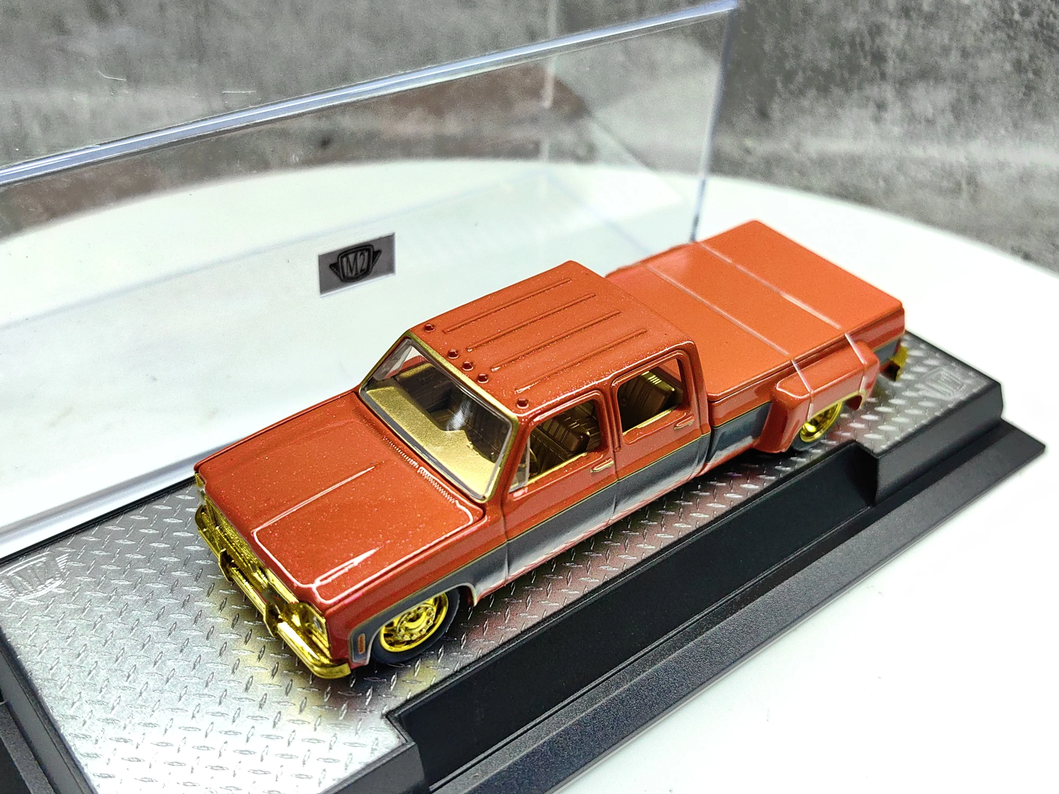

M2 1/64 Station Wagon Classic 1973 Low Party Racing Pickup Special Edition Collection Alloy car model