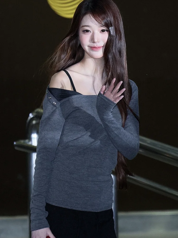 

Gray Shoulder-Baring Long Sleeve T-Shirt Black Half Skirt Long Dress Airport Simple Match All Black Grey Sleeve T-Shirt Summer