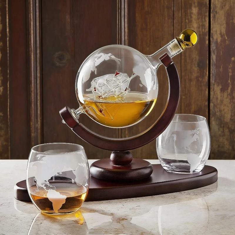

Creative Globe Decanter Set with Lead-free Carafe Exquisite Wood-stand and 2 Whisky Glasses Whiskey Decanter Globe Grade Gift