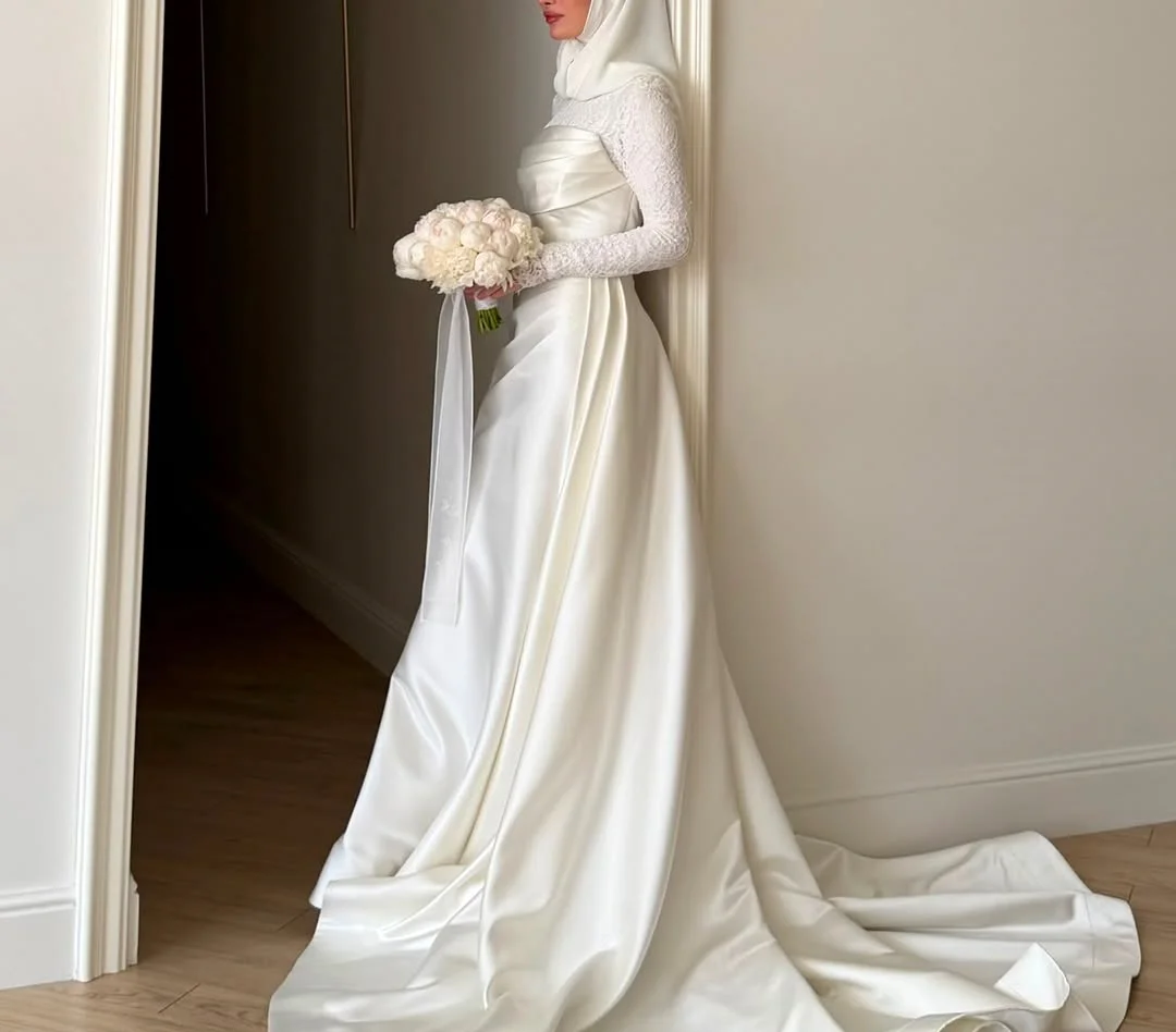 Modest Muslim Bridal Evening Dress For Women Lace Sleeves Structured Corset Smooth Satin Floor Length Gown فستان عرس إسلامي فاخر