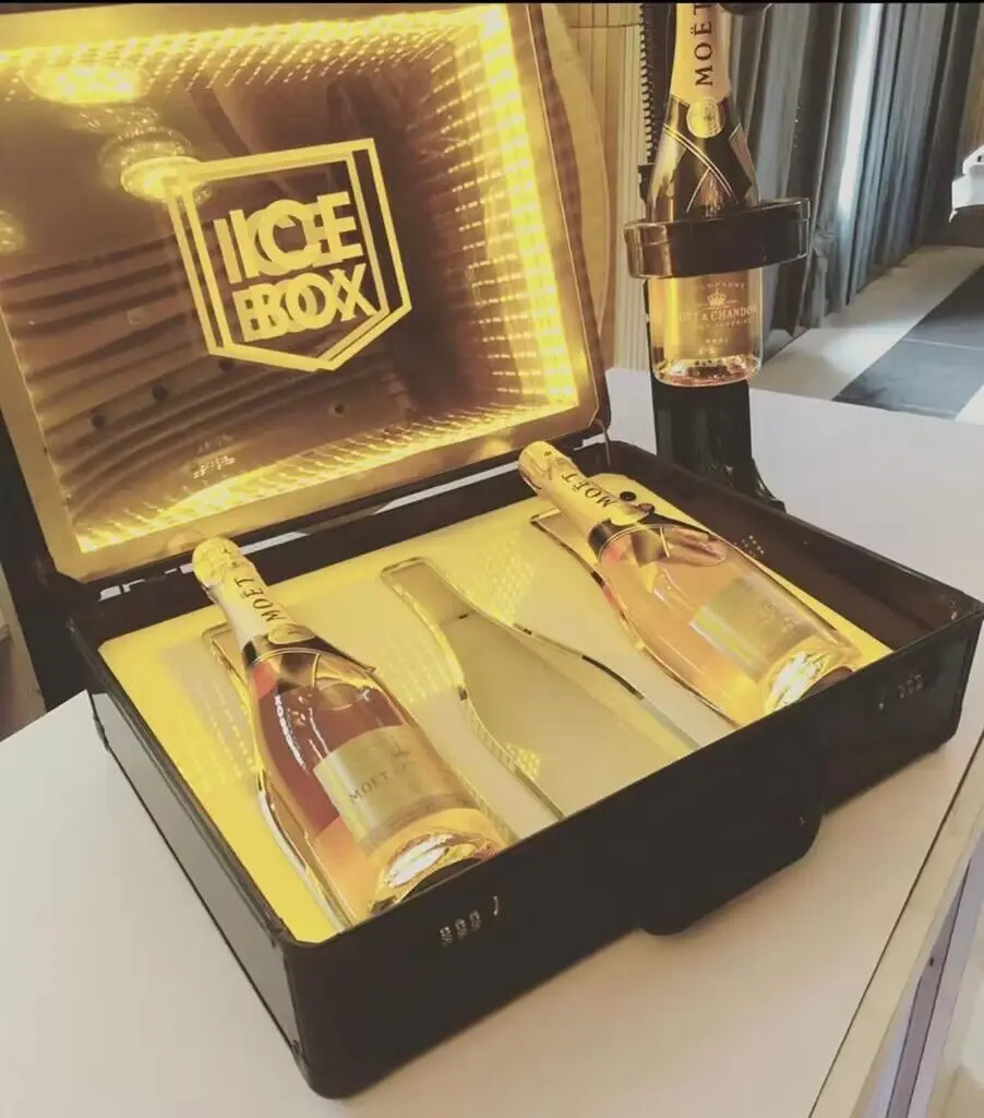 Ace of Spades Mala para Party Bar, 3 Garrafas, Mala de garrafa LED, Glorifier Iluminador, VIP, Champagne Box, personalizado, OEM