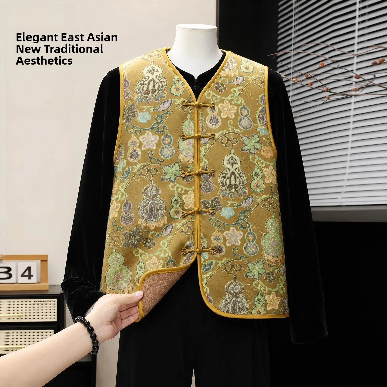 Women's Autumn Winter Fleece Lined New Chinese Style Satin Floral Embroidery Vest Sleeveless Outerwear Casual Loose Fit Jacket