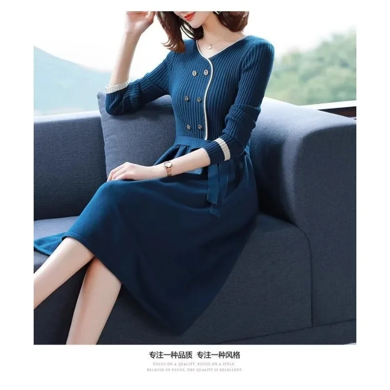 Vestido elegante que pega a cintura para a primavera e no outono com cinto para agasalhos e roupas íntimas com camada de base de malha