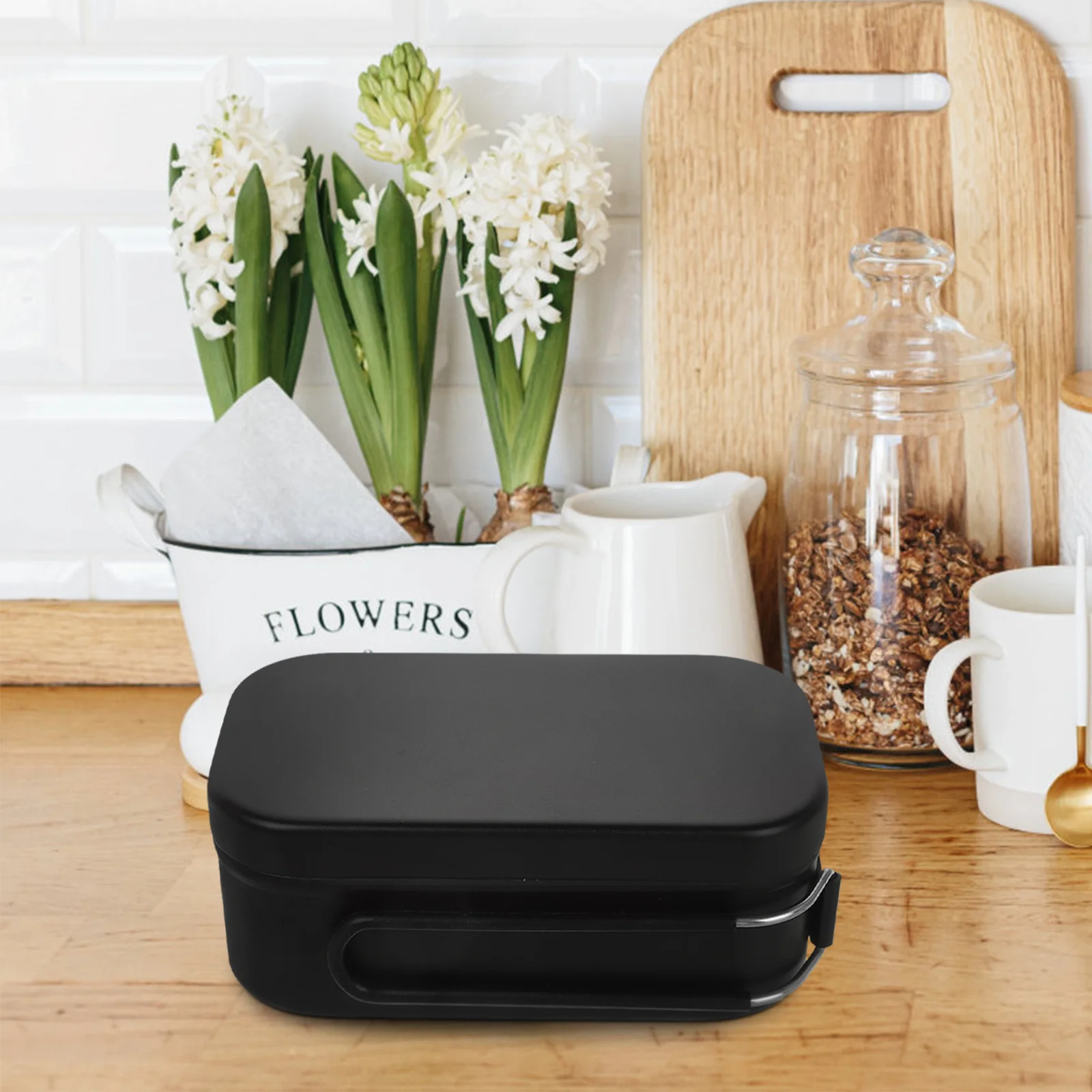 

Old Style Aluminum Insulated Lunch Box Leakproof Foldable Handle Camping Storage Container Portable Food Box Lunch Boxes