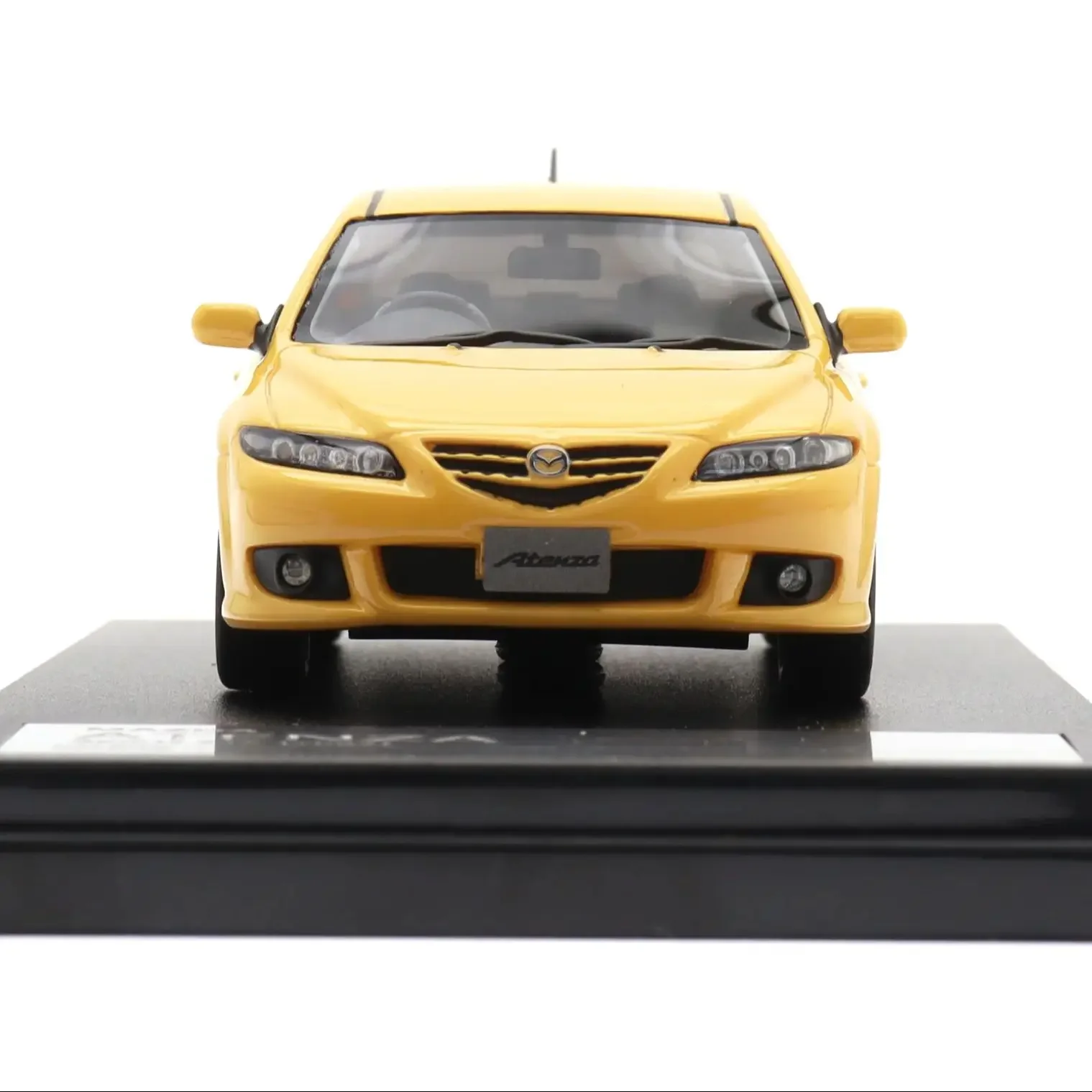 1/43 Scale Resin Collector's Model For J-43562 MAZDA ATENZA Sports 23S 2002 Classic Vehicles Car Model Toy Collection Decoration