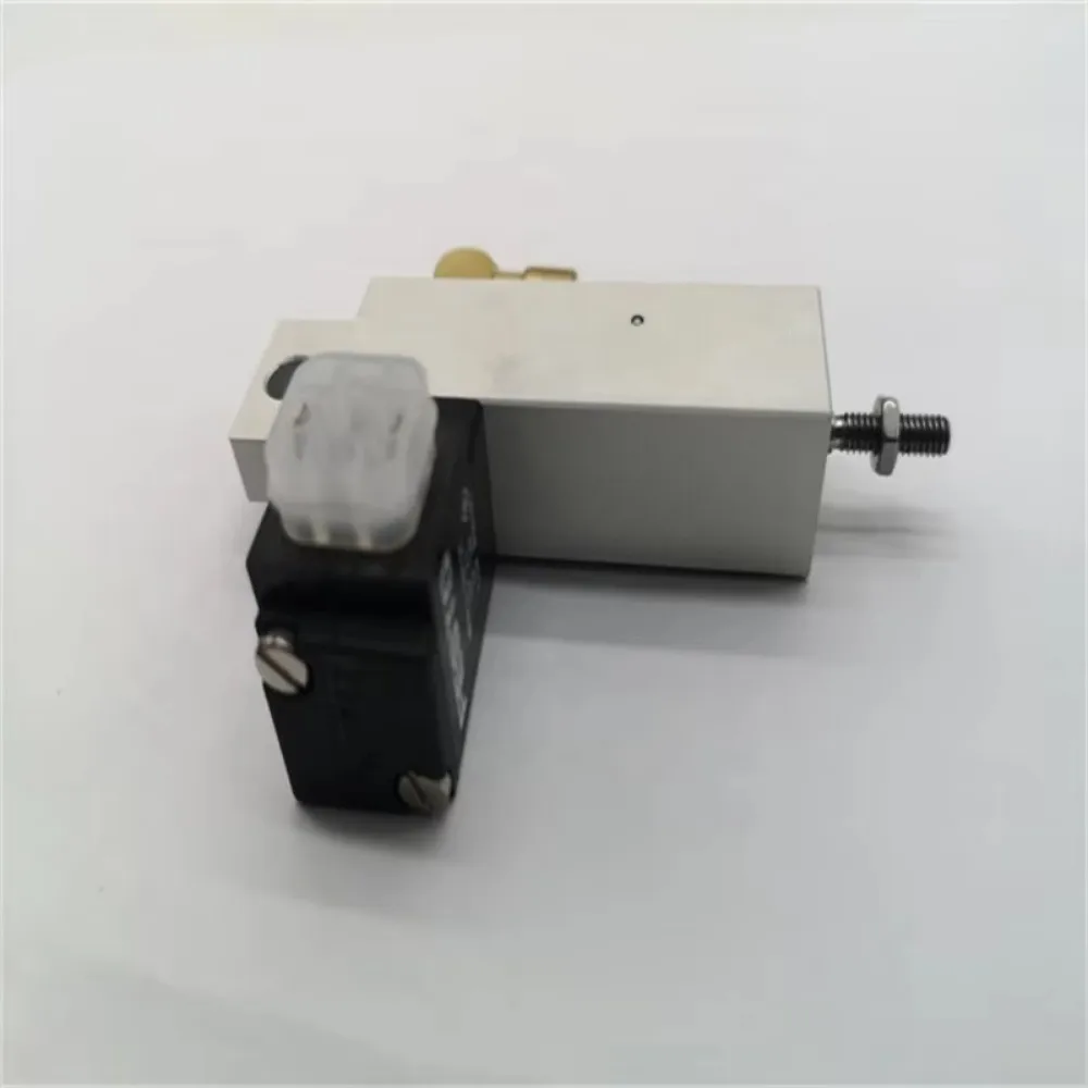 Solenoid Valve L2.335.051 for Heidelberg SM74 SM52 PM52 Offset Printing Machine