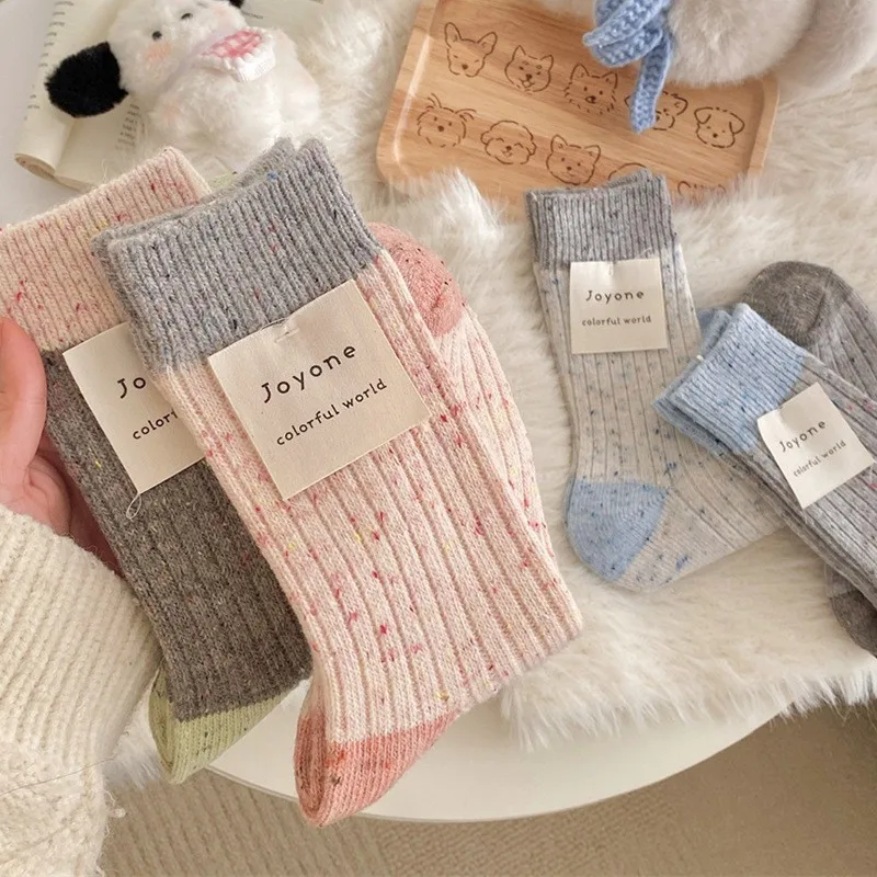 

Winter Warm Women's Mid Calf Socks Thick Knitted Wool Socks Color Block Design Breathable Anti Odor Stackable
