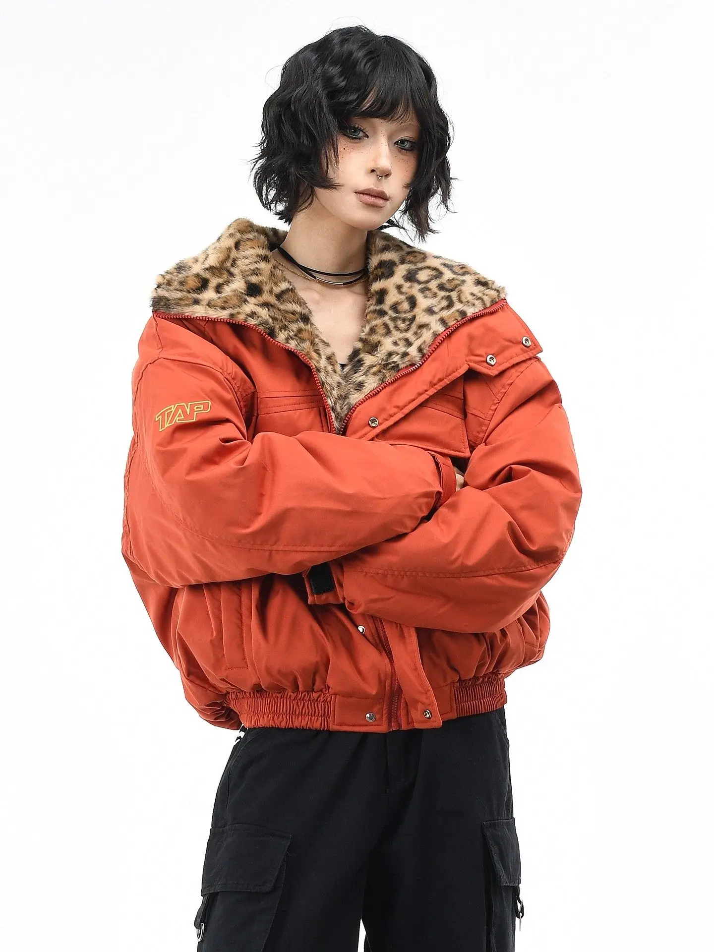 

Мужские куртки из вельвета с меховым воротником, свободного кроя, в стиле бейсбольной/спортивной/военной формы, с утеплителем, стеганые, демисезонные, оригинальные, для спортзала, в стиле OL