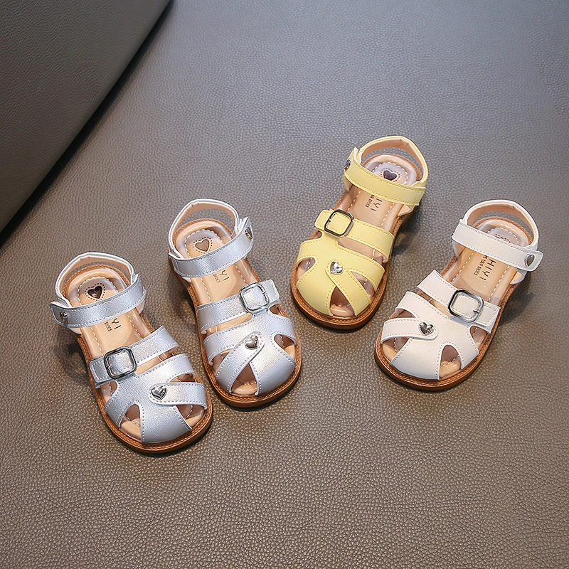 2025 Summer New Children Casual Shoes for Girls Fashion Korean Style Soft Bottom Anti-slippery Versatile Cut-outs Beach Shoes