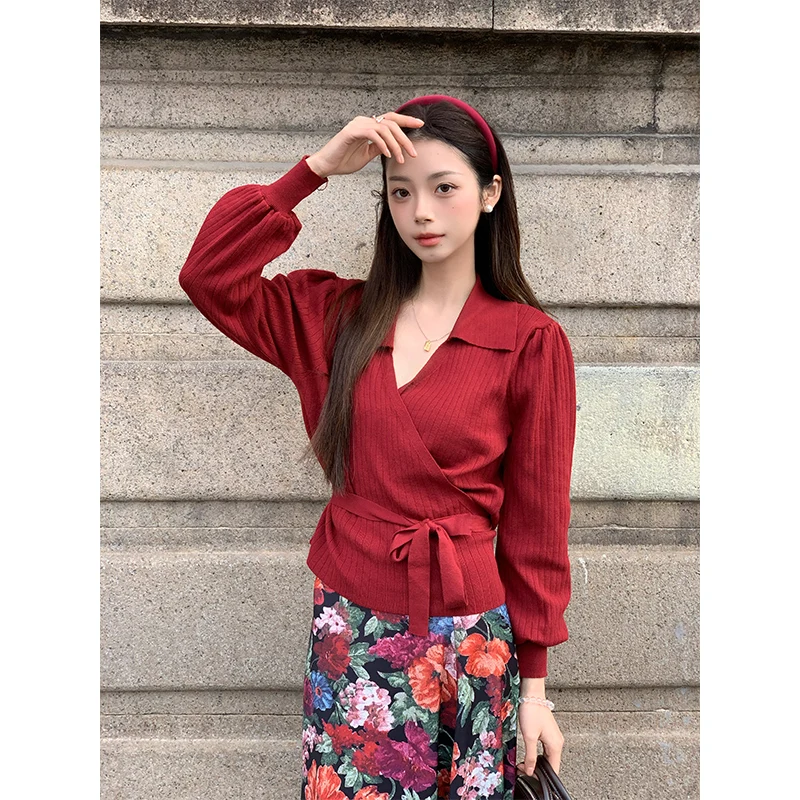 

Elegant Retro Hong Kong Style Floral Print High Waist Slimming Skirt And Red Top Women's Fashion Set Summer Collection