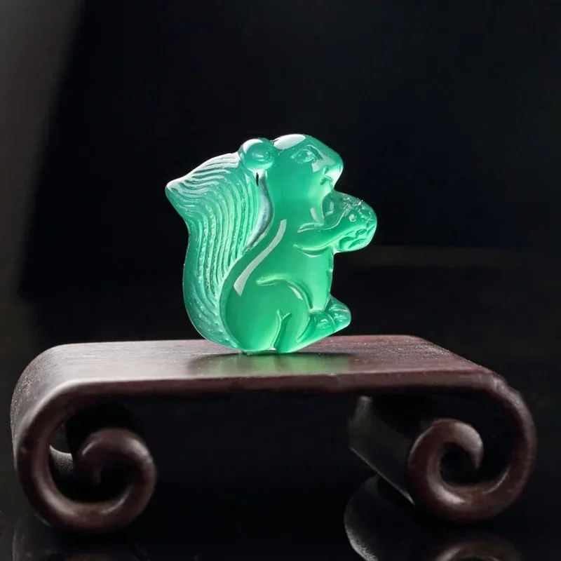 

Natural Green Chalcedony Hand-carved Squirrel Pendant Fashion Boutique Jewelry Men and Women Necklace Gift Accessories