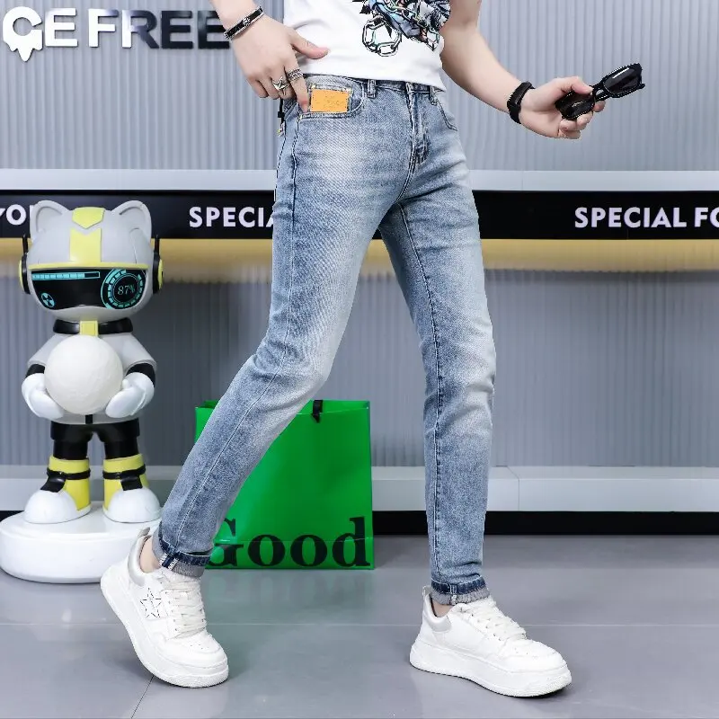 Fashion high-end jeans men's summer thin trendy simple and light luxury men's clothing slim-fitting small straight casual pants