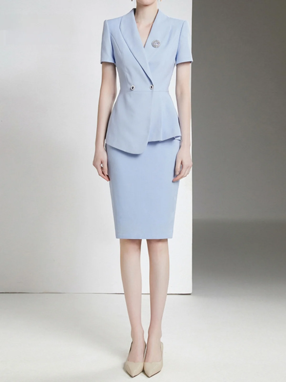 

Elegant Short Sleeve Formal Suit Set for Women Summer Business Front Desk Work Uniform Jewelry Store Beauty Salon Attire