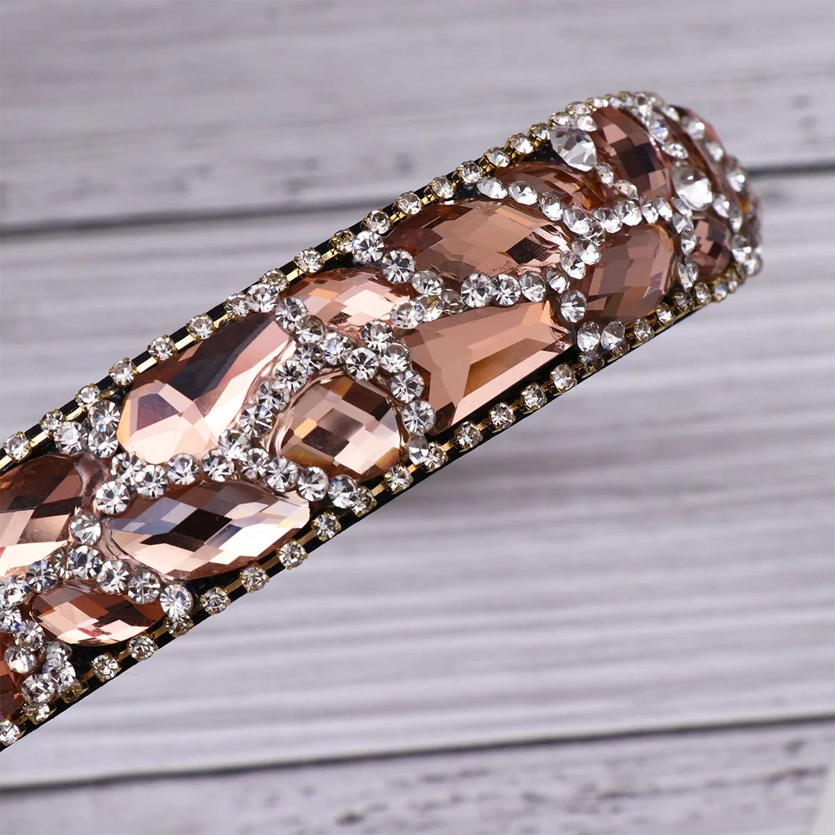 

Rhinestone Headband Simple Style Colorful Hair Hoops Creative Headdress Comfortable Hair Accessories Decorative Photo Props