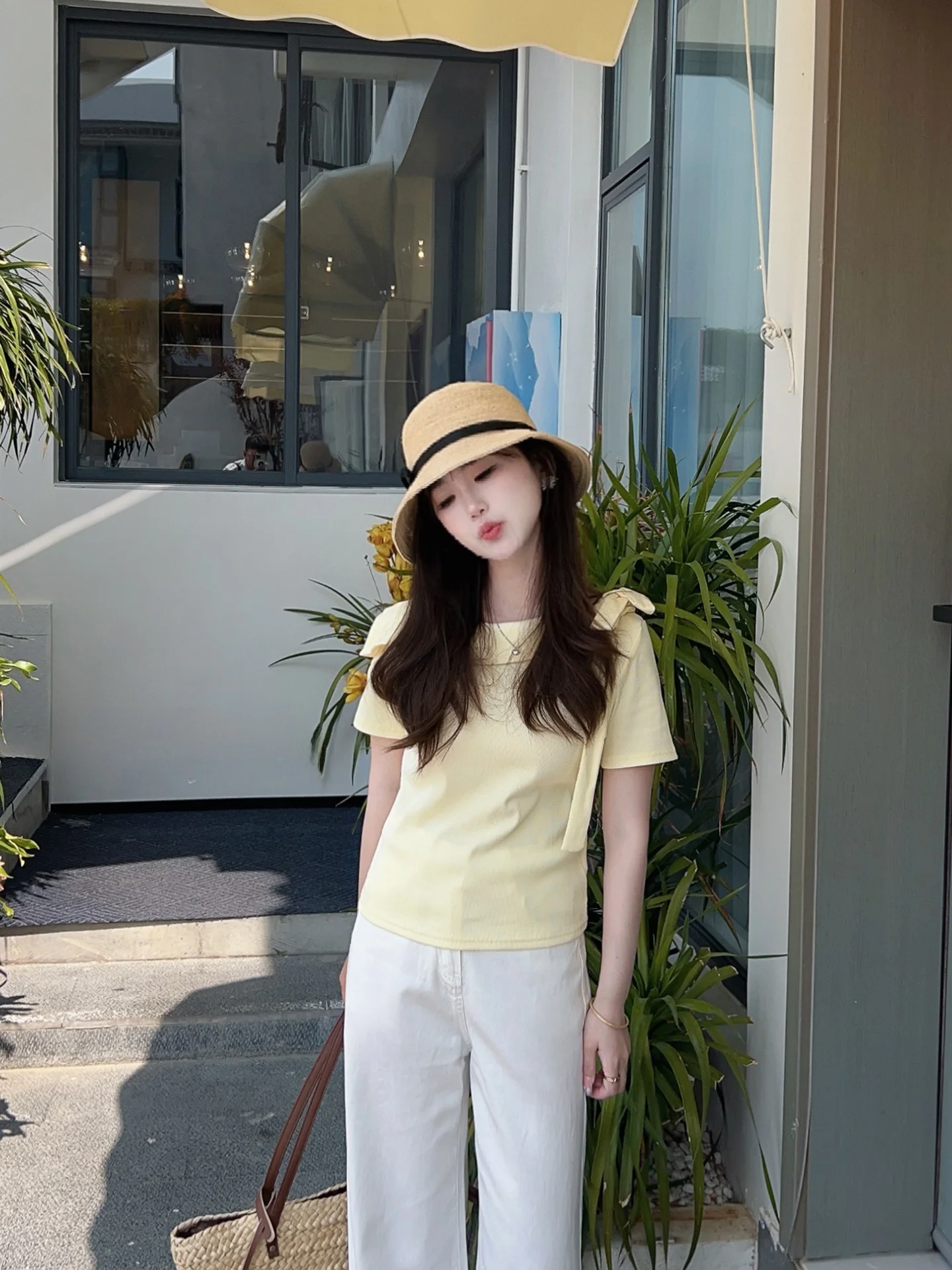 

Slim Fit T-Shirt with Belt Short Sleeve Collar Design Casual Style Women's Fashion Spring 2026 Cotton Blend Comfortable Top