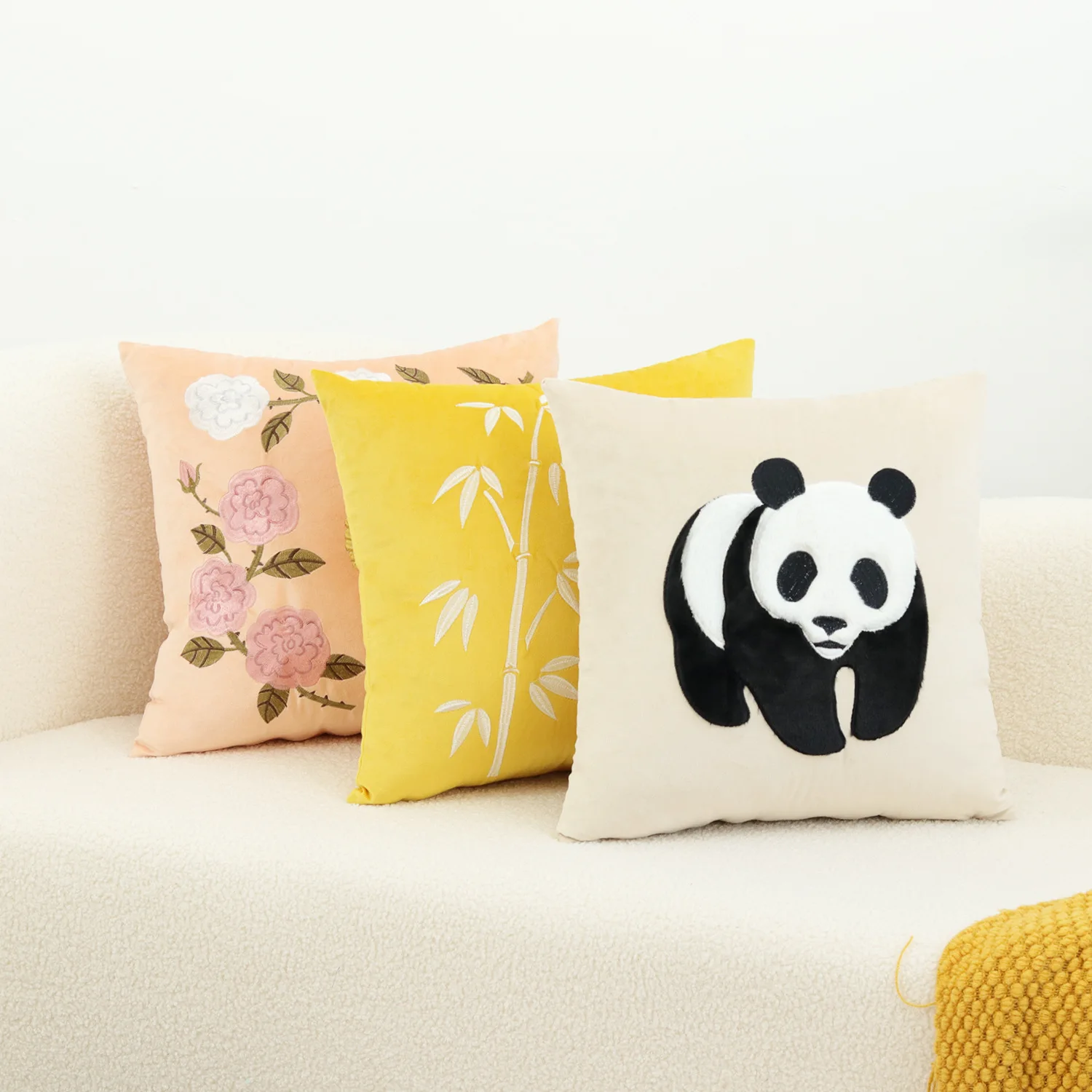 

45x45cm New Animal Embroidery Throw Pillow Cover Bedroom Cushion Cover Cute Panda Living Room Sofa Couch Bedside Pillowcase