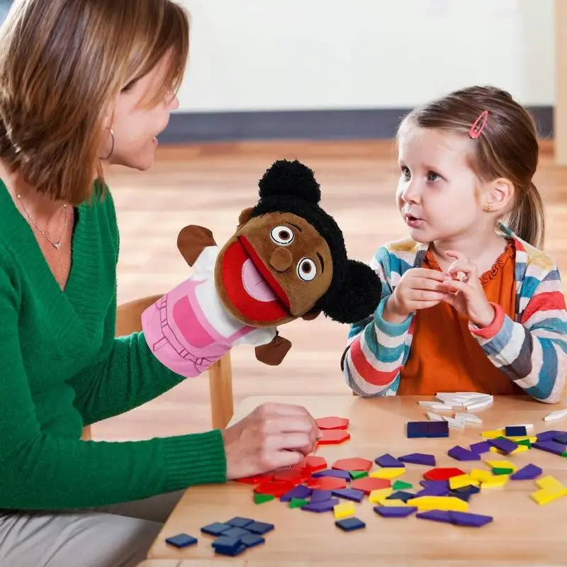 Marionetas de mano de boca abierta para niños, marionetas de felpa de dibujos animados para personas negras, títere de cuentacuentos, familia, abuelos, mamá y papá, muñecas