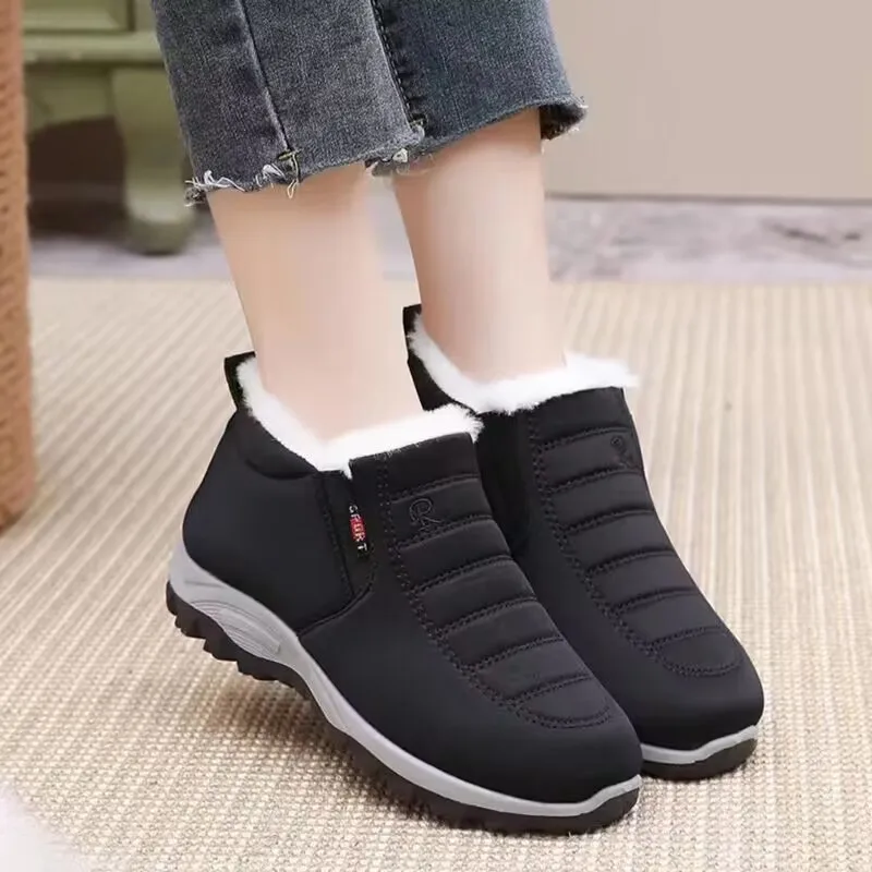 Winter Women's Warm Non-slip Flat Shoes Lightweight Casual Soft Snow Boots Comfortable Plugging Thickening Shoes