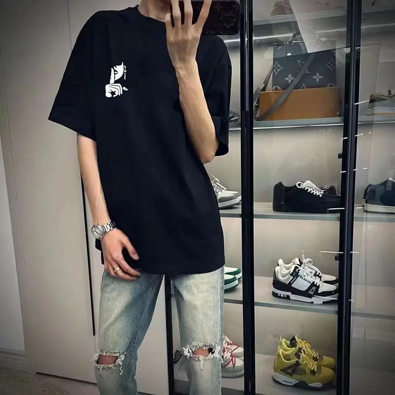 American High Street T‑Shirt, Trendy Figure Print Japanese Hip‑Hop Letter Graphic, Men Women Casual Summer Short Sleeve Top