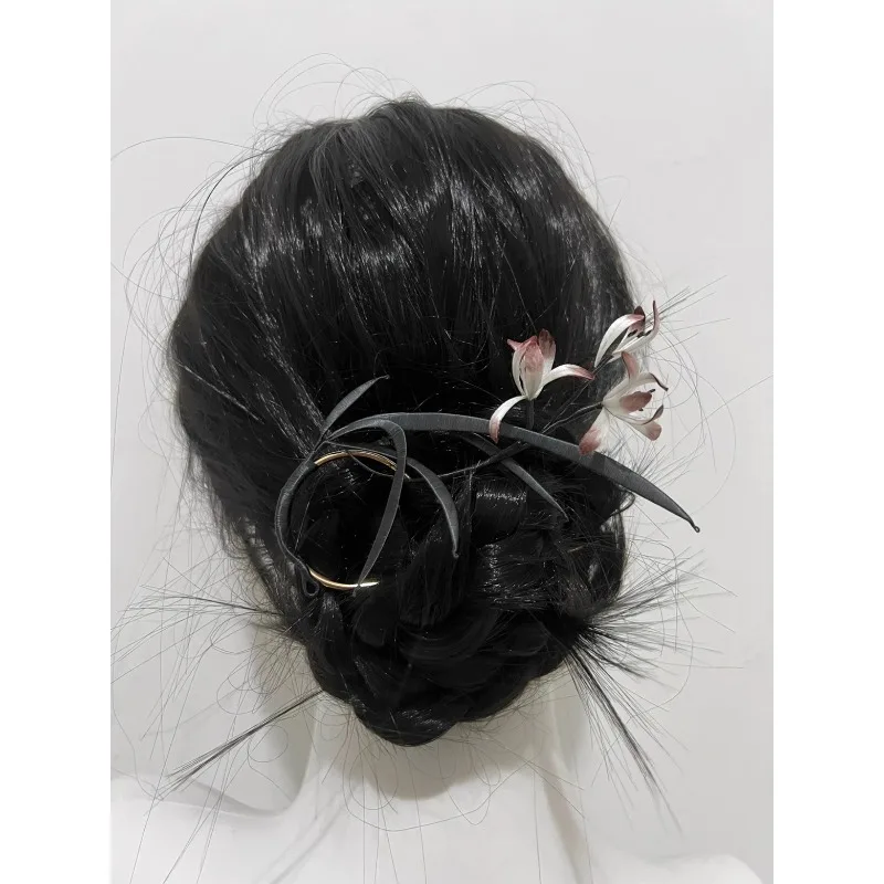 

Edelweiss wrapped orchid hairpin, ink color Edelweiss hairpin, can be changed brooch, design red fish handmade