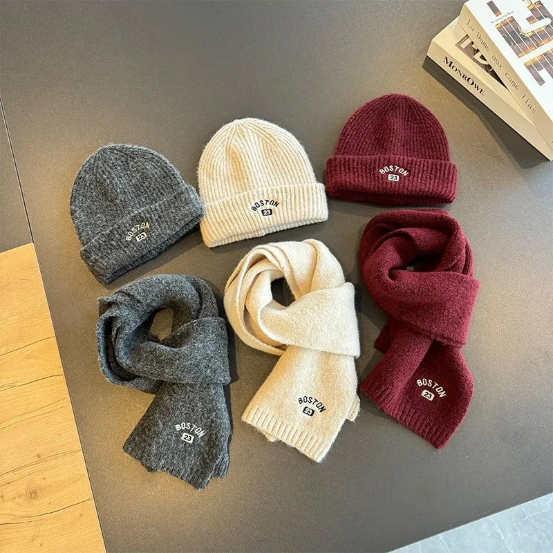 Children's hats scarves two sets of winter new Ankora red knit hat boys and girls baby scarves Yangqi tide