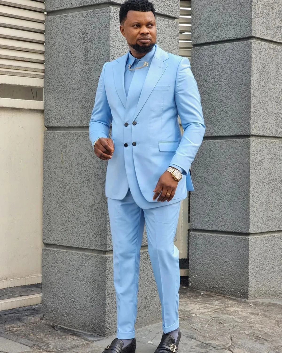 

2 Pieces Blue Men Suits Latest Coat Pant Design Groom'S Wedding Outfits Slim Fitted Party Dresses Business Style Formal Clothing