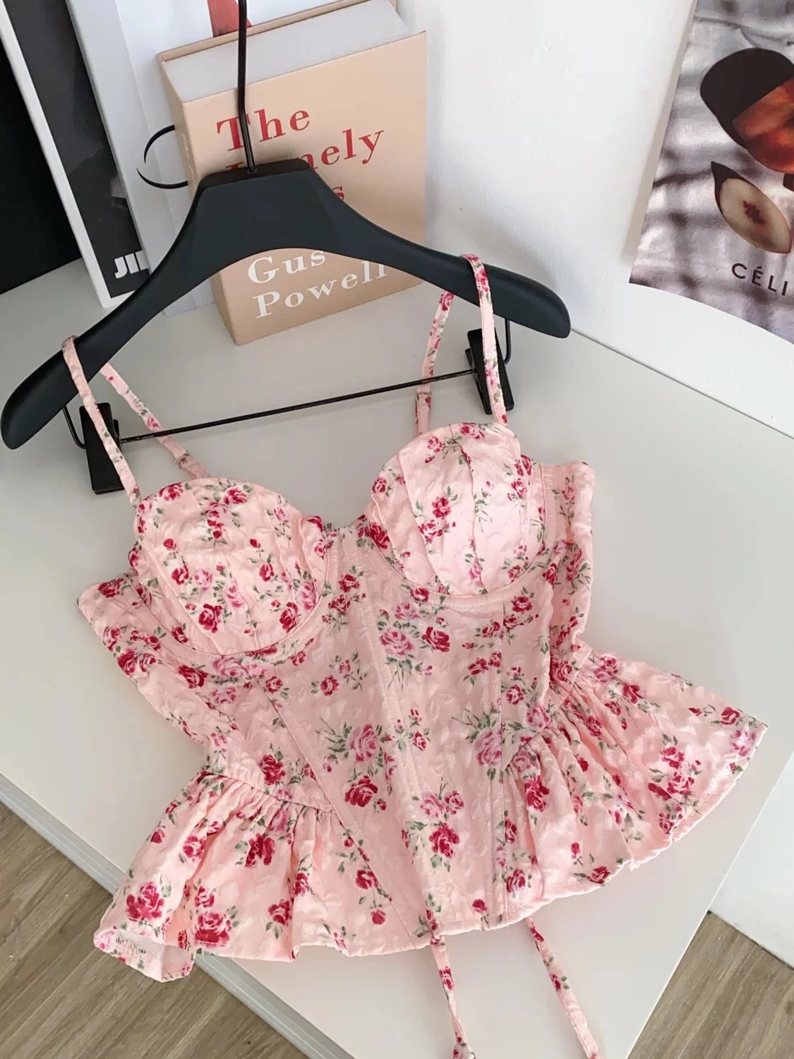 

Playful and cute floral bodices, sweet French-style camisole, ruffled hem corset, perfect for picnics and parties