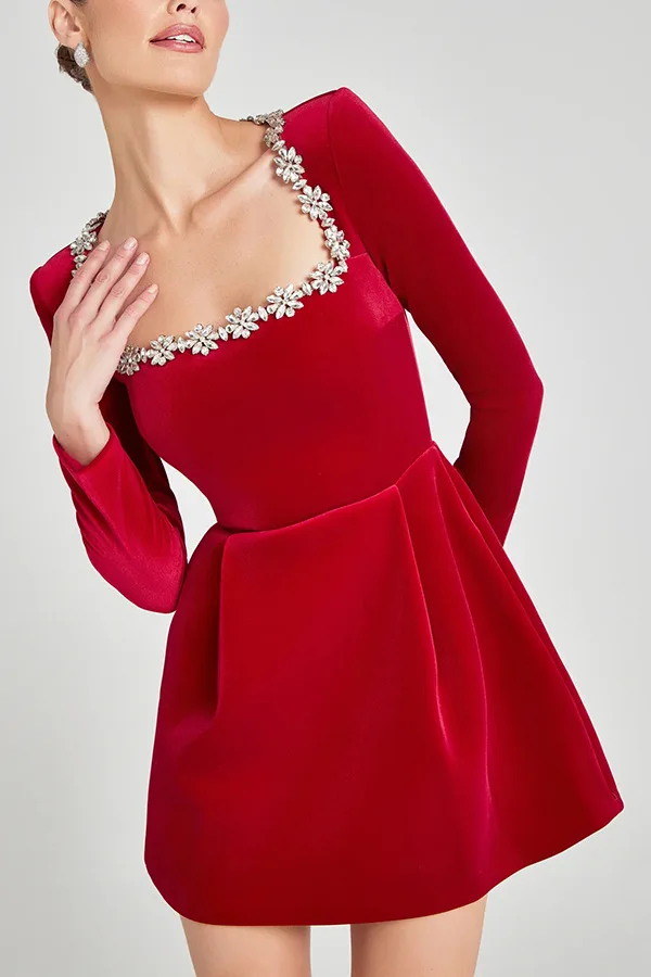 

Elegant Spring Dress Square Neck Rhinestone Velvet Mini Dress Chic Birthday Evening Dresses Party Club Gowns Women Clothes
