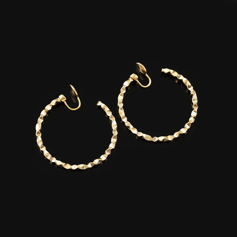 New Square Earrings Metal Circles No Ear Holes Rotating Mosquito Coils Ear Clips Female Gift Wholesale