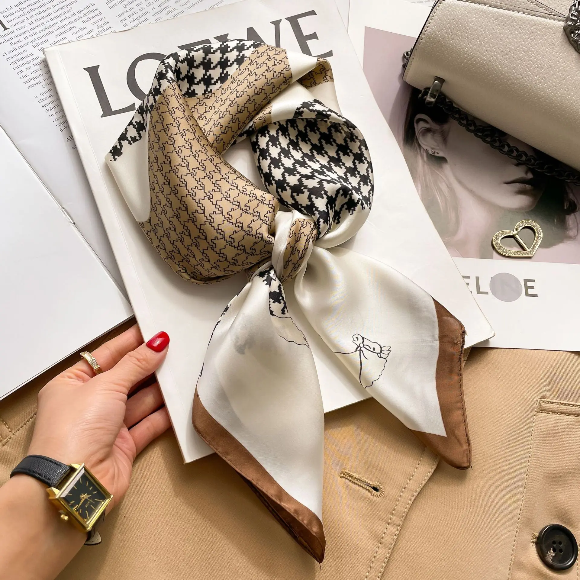

Квадратный шарф с принтом «гусиные лапки» кофейного цвета, тонкий гладкий шарф на шею, винтажный стиль, солнцезащитный платок для женщин, 70 см