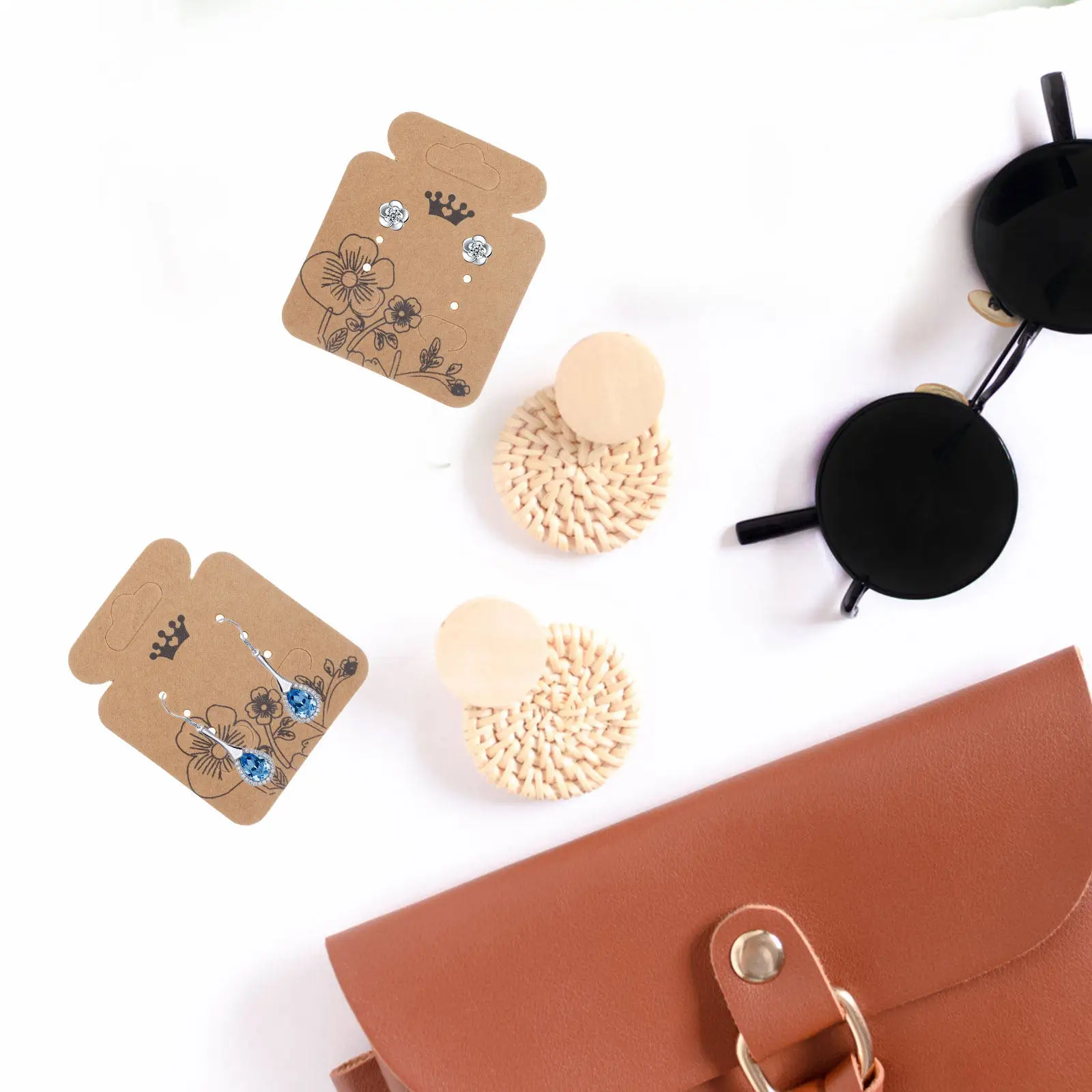 

100 Sheets Earring Display Cards Kraft Paper Paper Holders for Earrings Jewelry Packaging and Storage Earring Display Cards